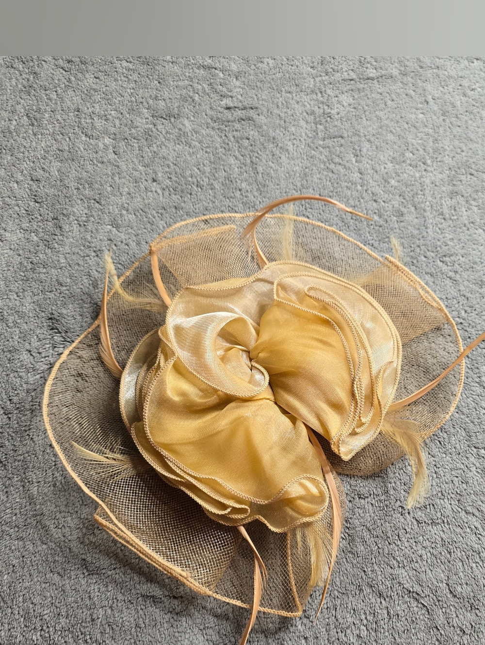 Women's Gold Mesh Floral Hair Clip Color Tan
